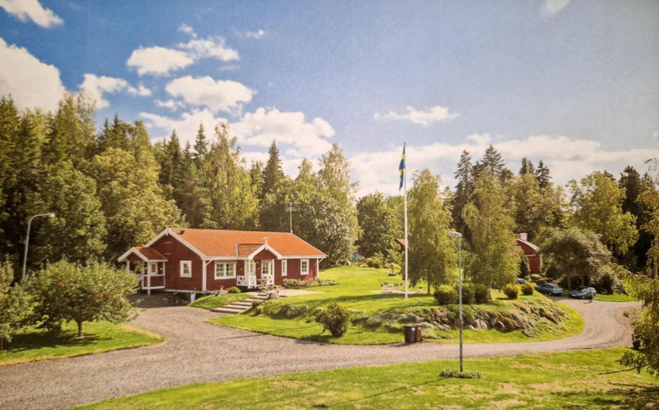 Lantlig Villa Utanfoer Uppsala Alunda Bagian luar foto